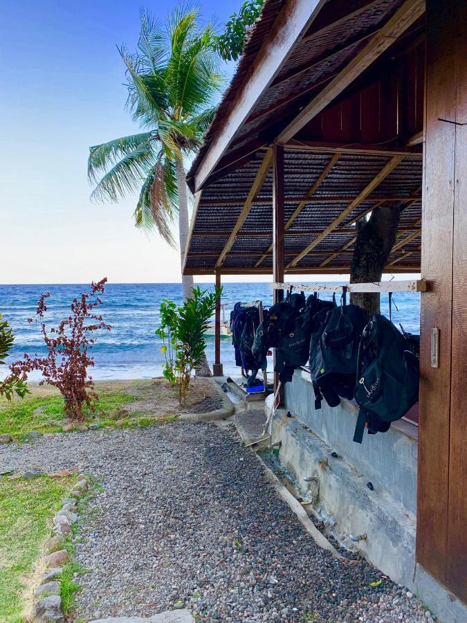 Pristine Paradise Dive Resort - Togean Islands, Una Una Pulau Unauna Zewnętrze zdjęcie