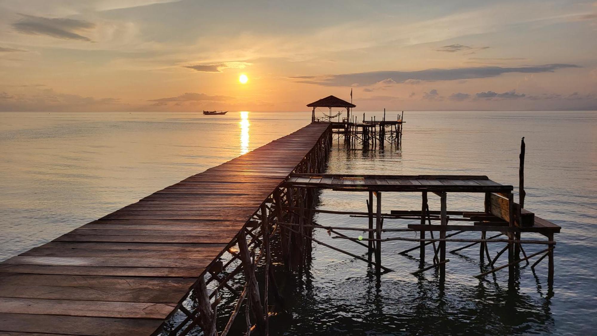 Pristine Paradise Dive Resort - Togean Islands, Una Una Pulau Unauna Zewnętrze zdjęcie